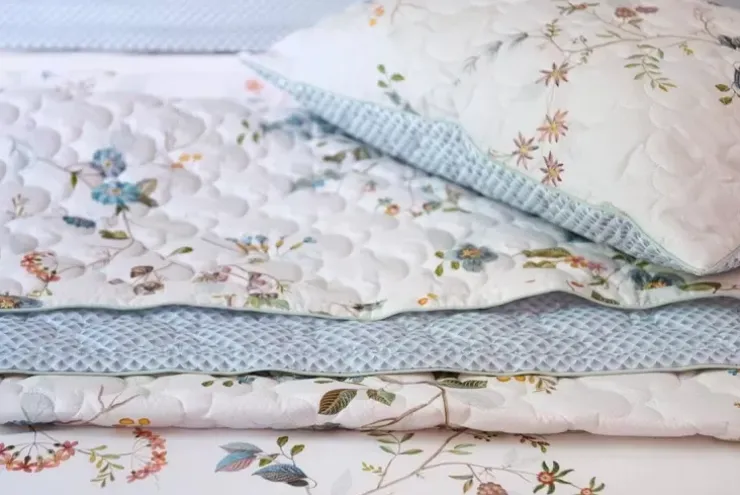 Pip Studio Quilt Kawai Flower Wit Sale